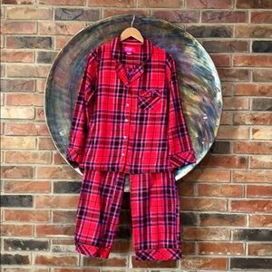 Victoria’s Secret Holiday Metalic Pajamas Sz S